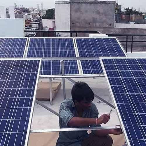 Home solar panel installation service
